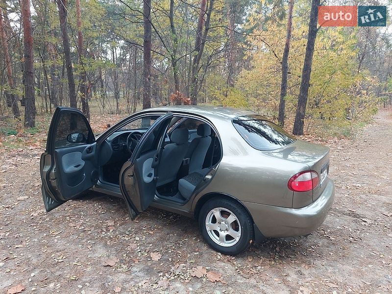 Седан Daewoo Lanos 2005 в Києві