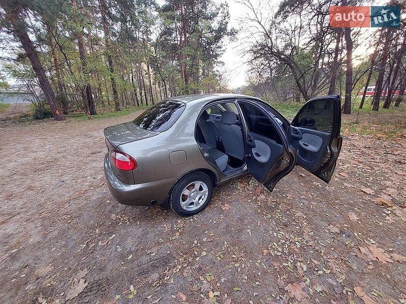 Седан Daewoo Lanos 2005 в Києві