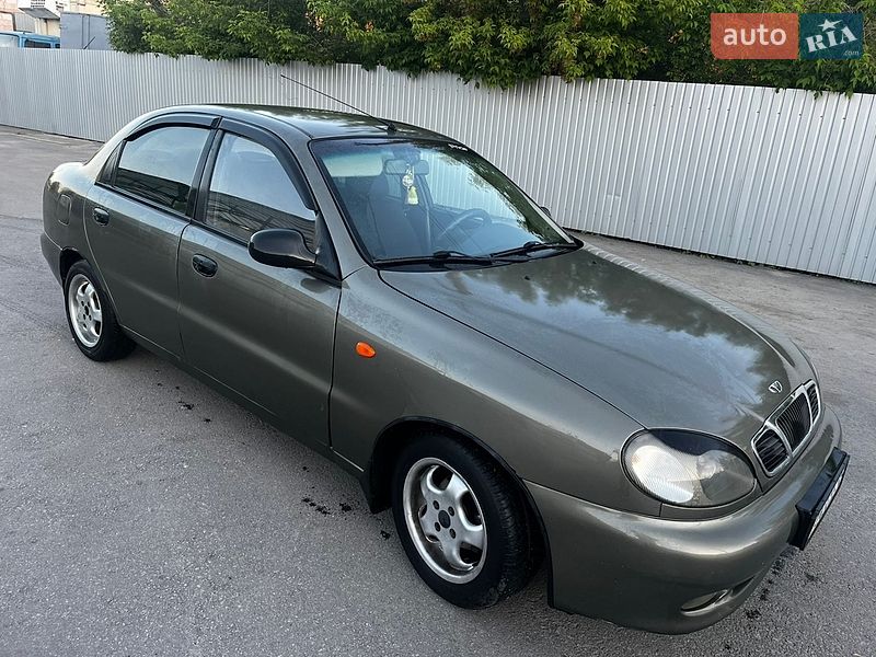 Седан Daewoo Lanos 2006 в Києві