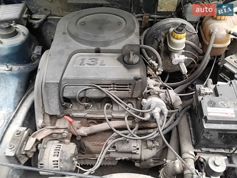 Седан Daewoo Lanos 2001 в Львове
