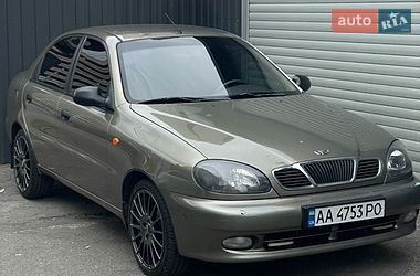 Седан Daewoo Lanos 2003 в Киеве