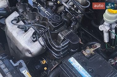 Седан Daewoo Lanos 2001 в Днепре