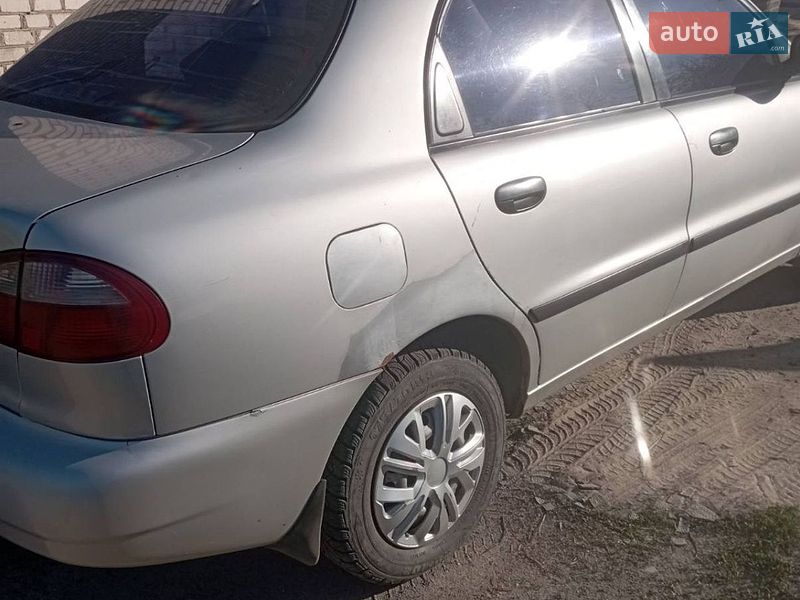 Седан Daewoo Lanos 2004 в Ставище