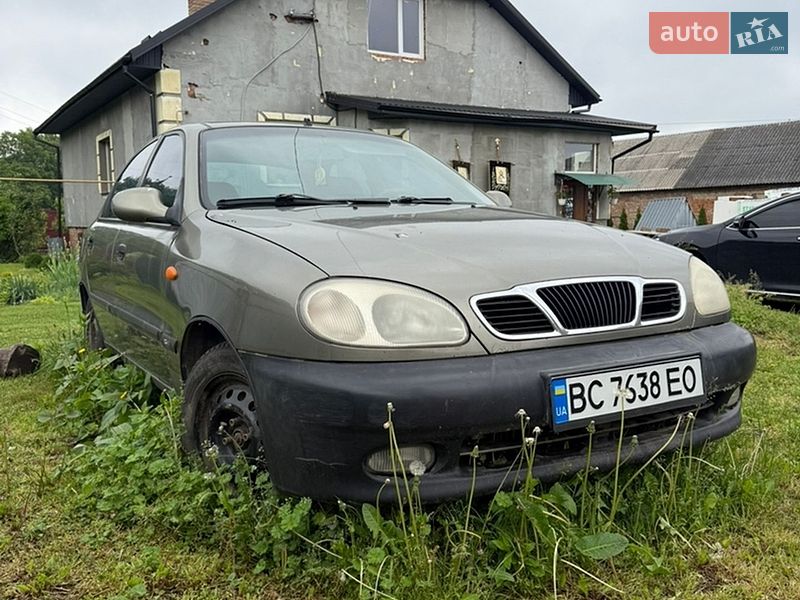 Седан Daewoo Lanos 2003 в Львове
