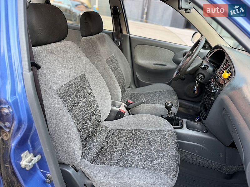 Седан Daewoo Lanos 2008 в Рівному