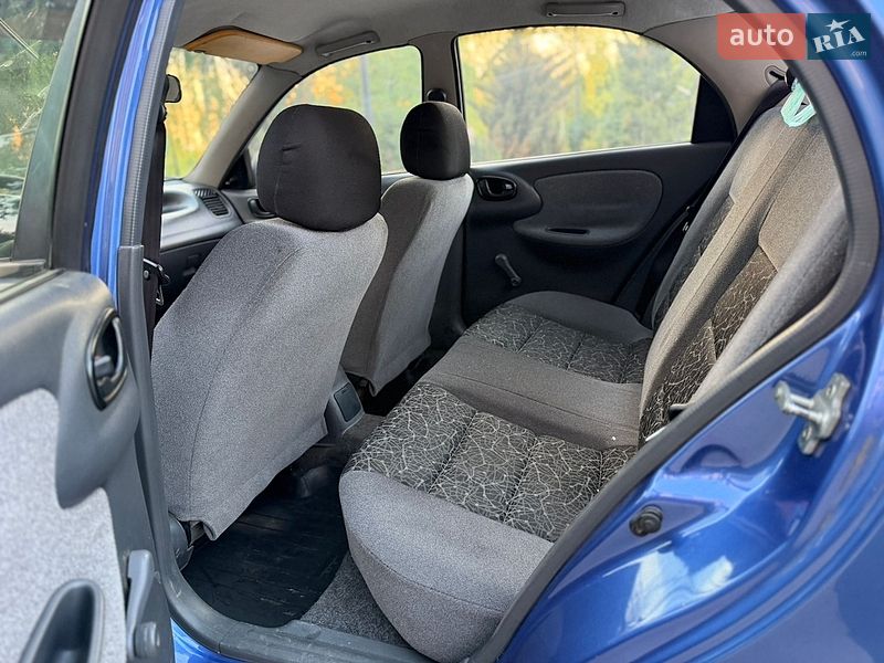Седан Daewoo Lanos 2008 в Рівному