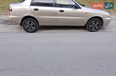 Седан Daewoo Lanos 2008 в Запоріжжі