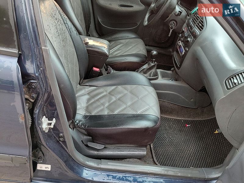 Седан Daewoo Lanos 2006 в Ярмолинцах