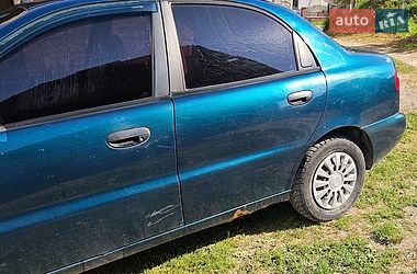 Седан Daewoo Lanos 2005 в Монастыриске