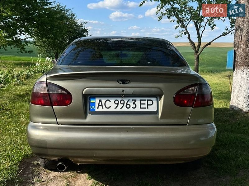 Седан Daewoo Lanos 2003 в Луцьку