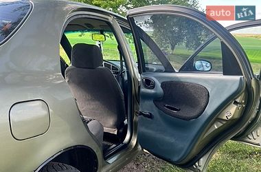 Седан Daewoo Lanos 2003 в Луцьку