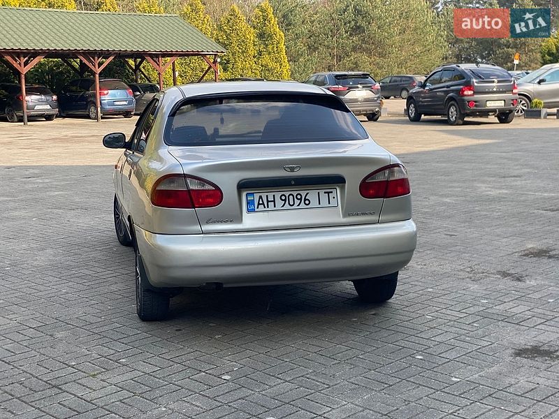 Седан Daewoo Lanos 2005 в Львове