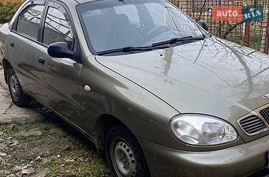 Седан Daewoo Lanos 2004 в Кривому Розі