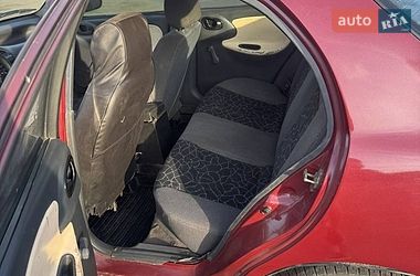Седан Daewoo Lanos 2002 в Житомирі