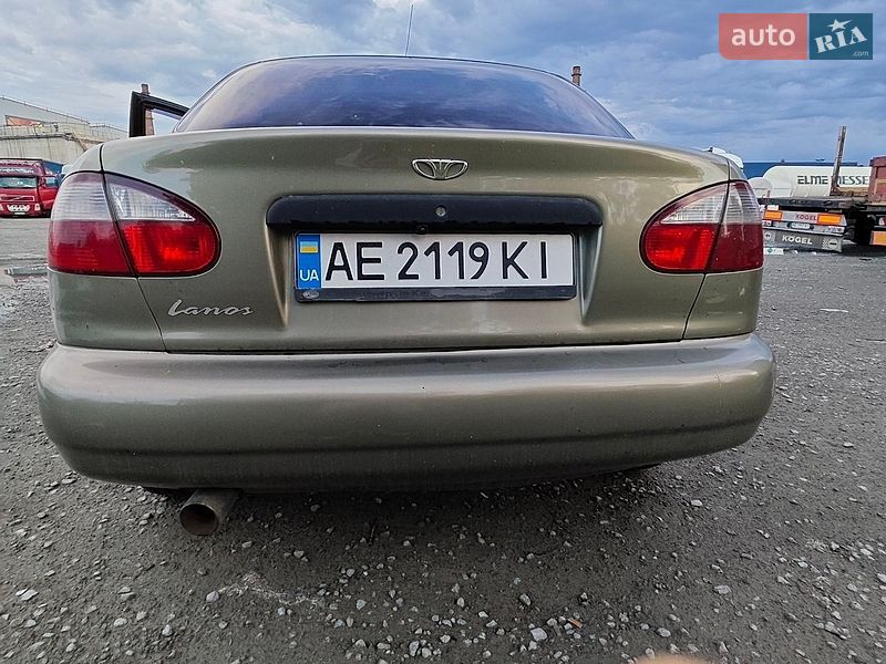 2007 Daewoo Lanos, VIN Y6DTF69YD7W352689:plate — фото 1 (autoria)
