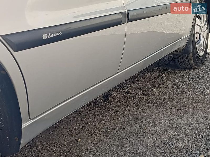 Седан Daewoo Lanos 2004 в Тернополі