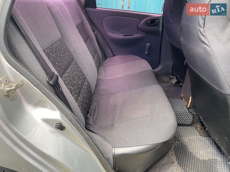 Седан Daewoo Lanos 2008 в Кобеляках