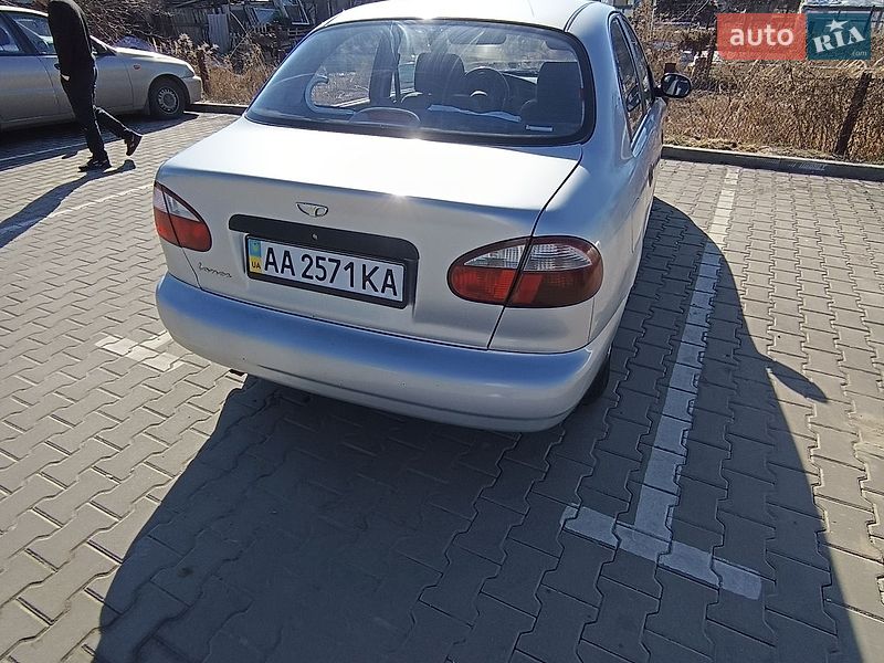 Седан Daewoo Lanos 2008 в Києві