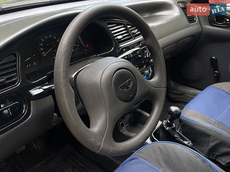 Седан Daewoo Lanos 2008 в Киеве