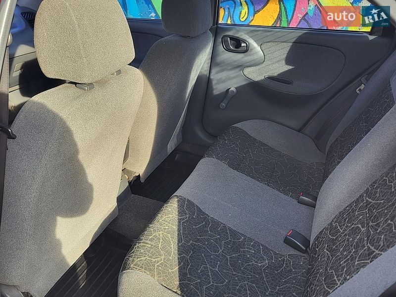 Седан Daewoo Lanos 2005 в Харкові