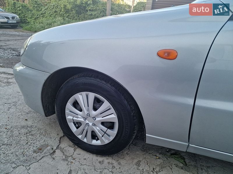 Седан Daewoo Lanos 2008 в Хороле