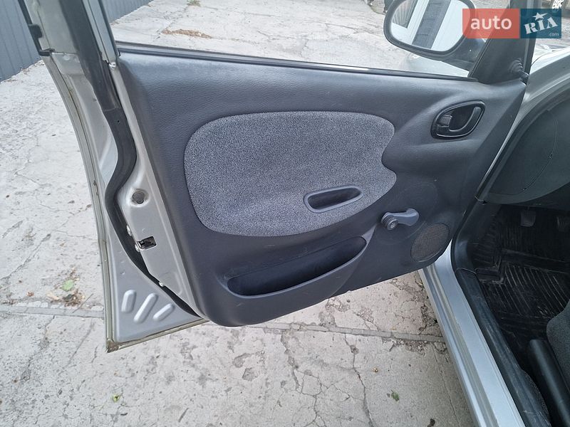 Седан Daewoo Lanos 2008 в Хороле