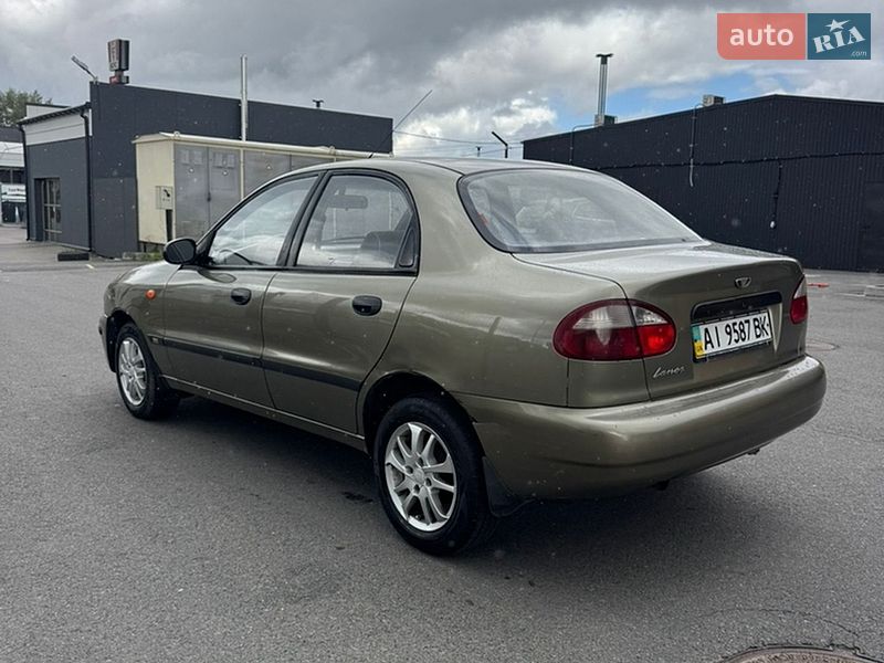 Седан Daewoo Lanos 2005 в Киеве