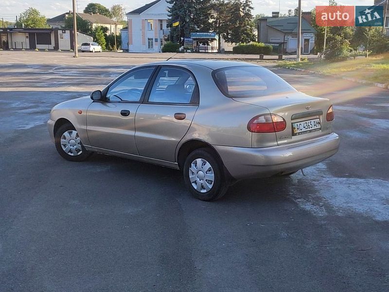 Седан Daewoo Lanos 2008 в Горохове