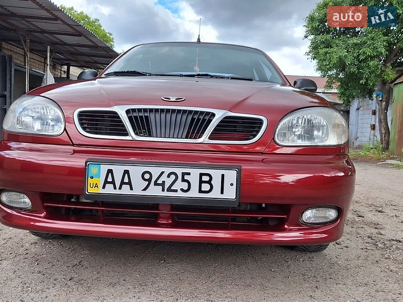 Седан Daewoo Lanos 2005 в Смеле