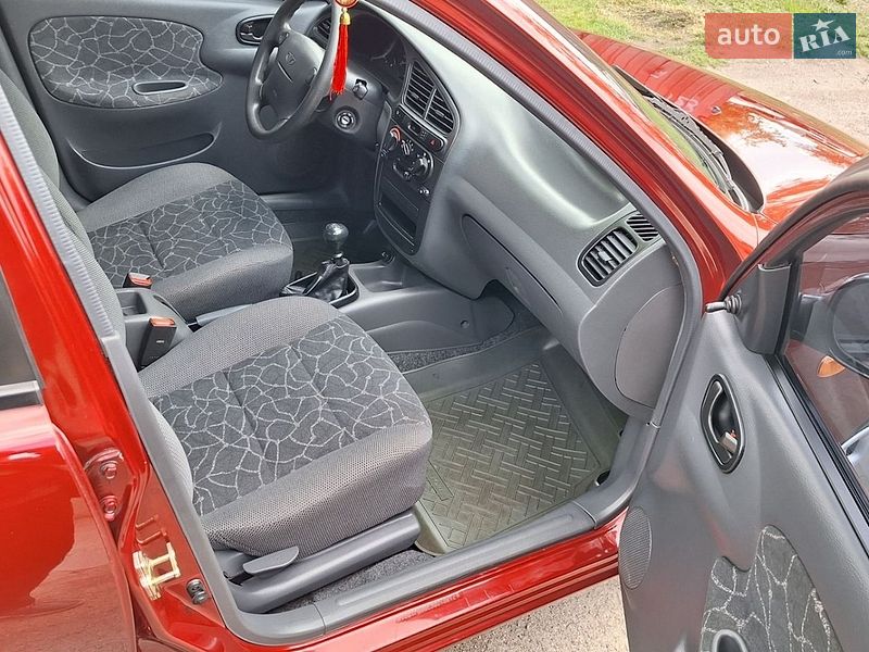 Седан Daewoo Lanos 2005 в Смеле