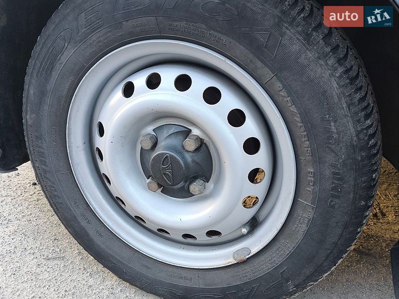 Седан Daewoo Lanos 2008 в Кобеляках
