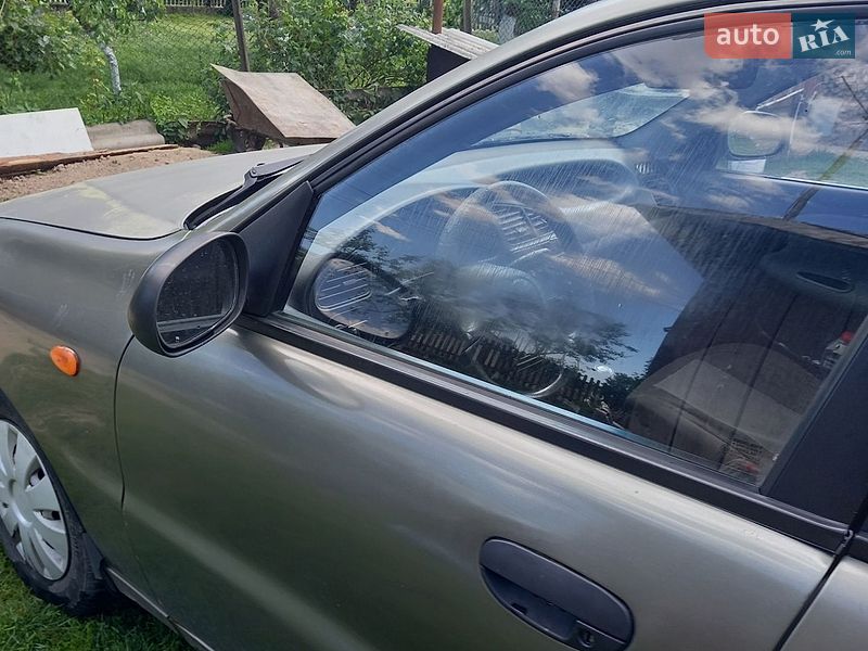 Седан Daewoo Lanos 2007 в Жовкві