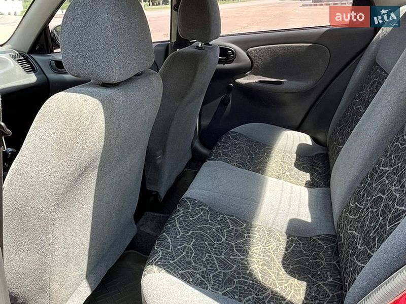 Седан Daewoo Lanos 2006 в Кривому Розі