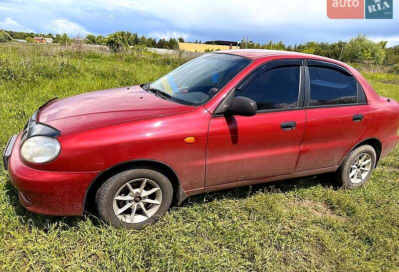 Седан Daewoo Lanos 1998 в Харькове