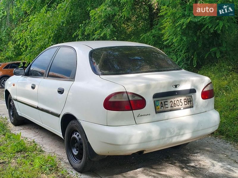 Седан Daewoo Lanos 2006 в Днепре
