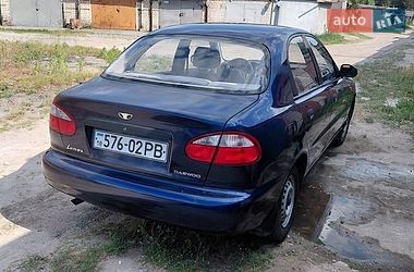 Седан Daewoo Lanos 2002 в Вараше