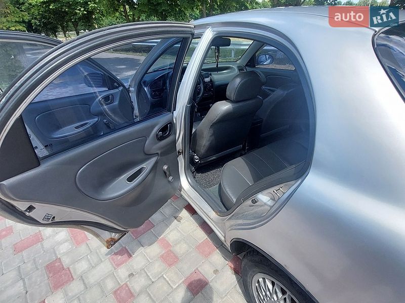 Седан Daewoo Lanos 1998 в Одессе