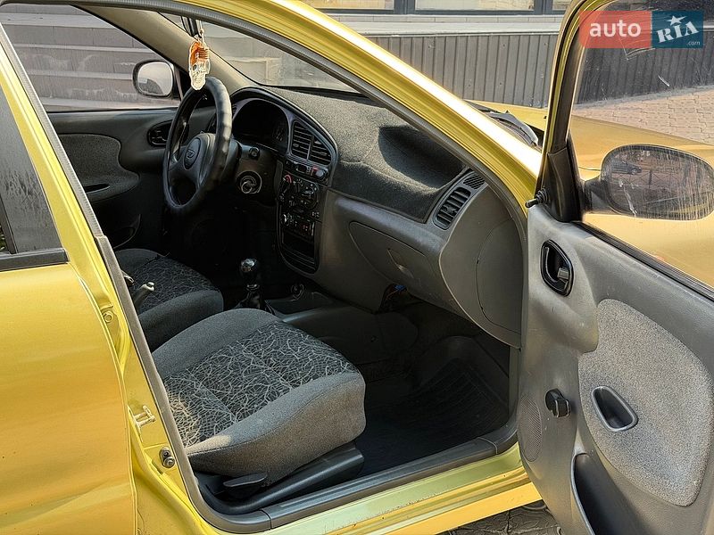 Седан Daewoo Lanos 2006 в Николаеве