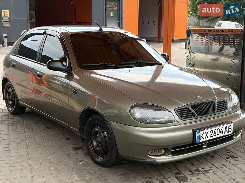 Daewoo Lanos, photos from the listing