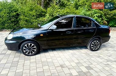 Седан Daewoo Lanos 2012 в Староконстантинове