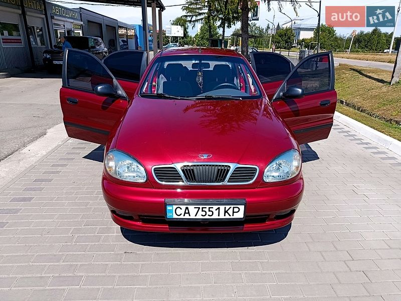 Седан Daewoo Lanos 2004 в Корсунь-Шевченківському фото Седан Daewoo Lanos 2004 в Корсунь-Шевченківському