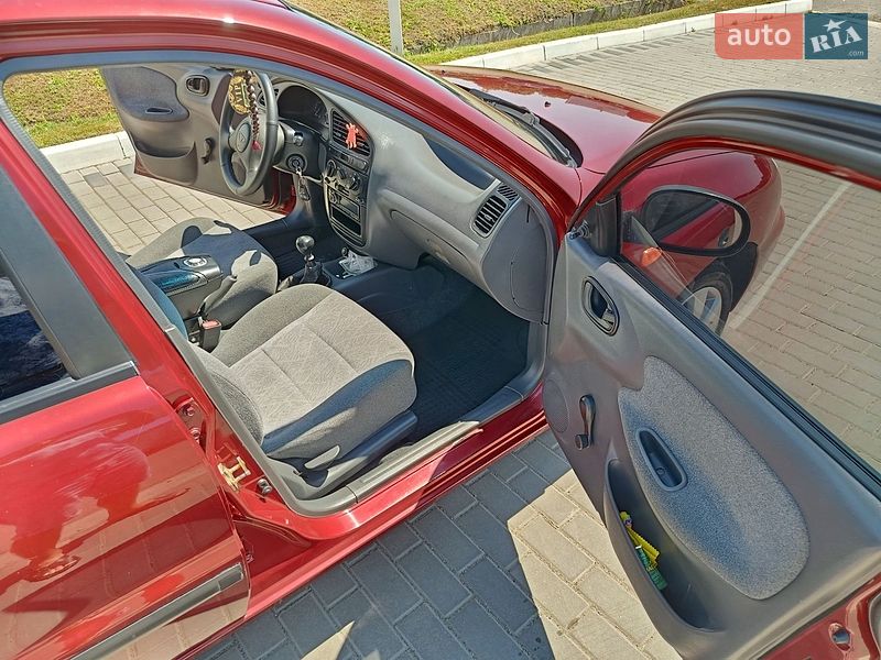 Седан Daewoo Lanos 2004 в Корсунь-Шевченківському фото 10 Седан Daewoo Lanos 2004 в Корсунь-Шевченківському