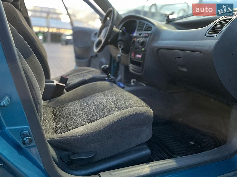 Седан Daewoo Lanos 2006 в Николаеве