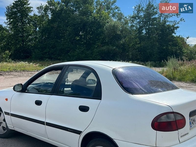 Седан Daewoo Lanos 1998 в Емильчине