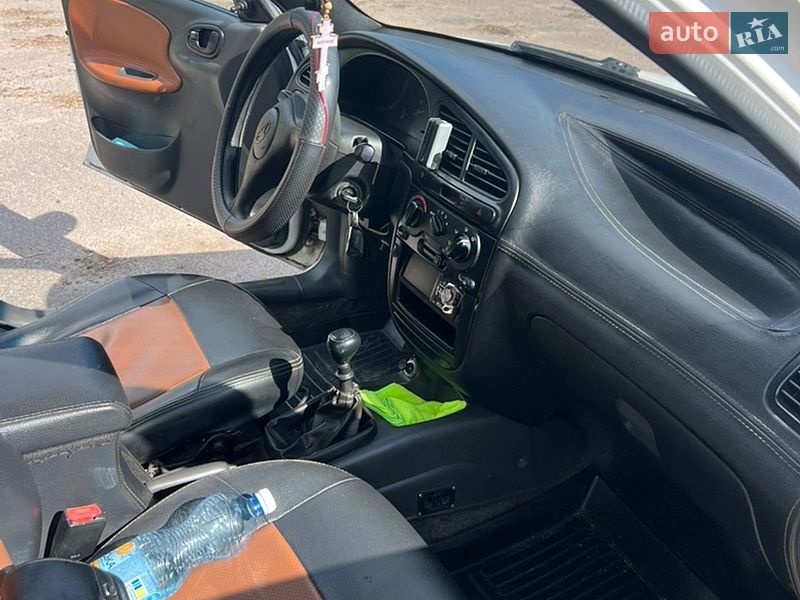 Седан Daewoo Lanos 1998 в Емильчине