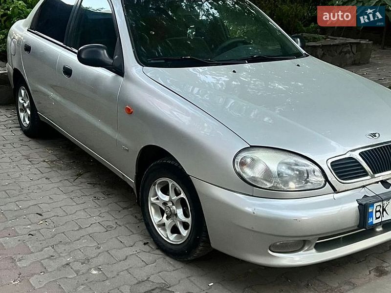 Седан Daewoo Lanos 2003 в Ровно фото Седан Daewoo Lanos 2003 в Ровно