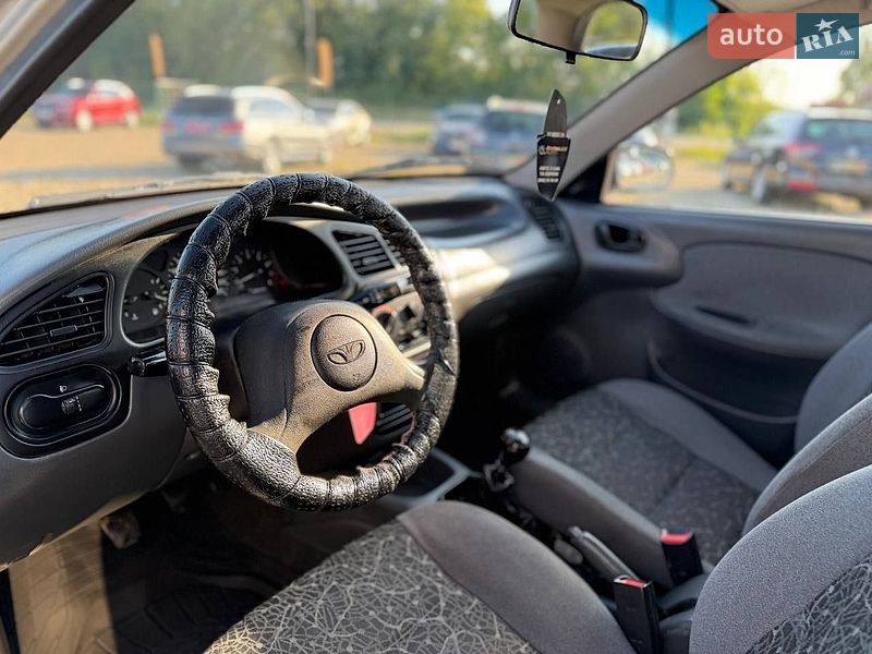 Седан Daewoo Lanos 2008 в Коломиї