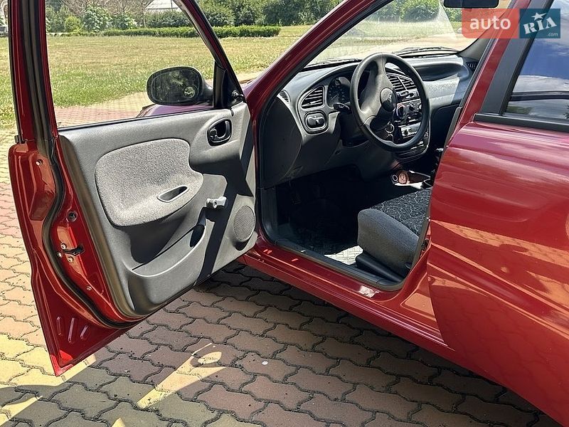 Седан Daewoo Lanos 2008 в Корсунь-Шевченківському