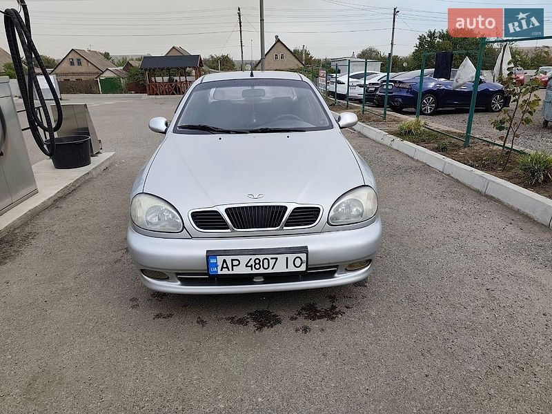 Седан Daewoo Lanos 2004 в Запорожье