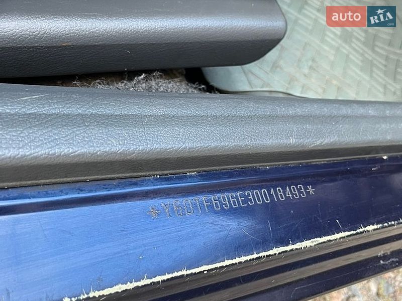 Седан Daewoo Lanos 2003 в Варві